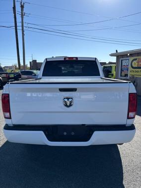 2017 RAM 1500 Express