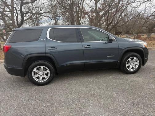 2019 GMC Acadia SLE-1
