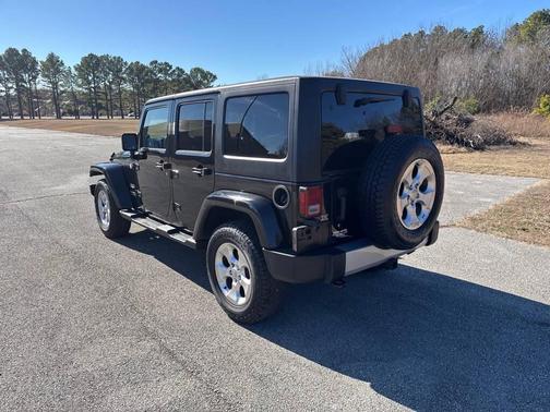 2013 Jeep Wrangler Unlimited Sahara