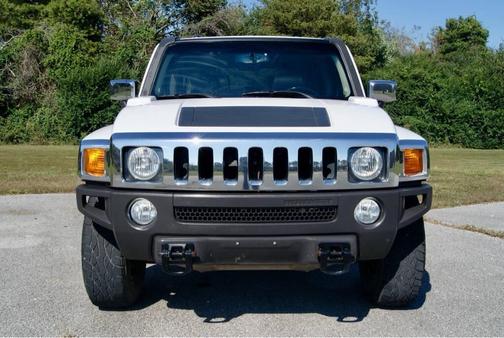 2006 Hummer H3 Base