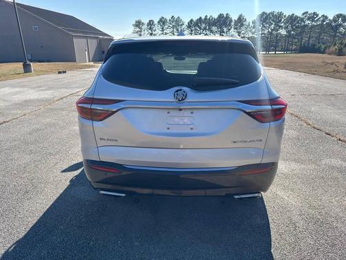 2018 Buick Enclave Essence