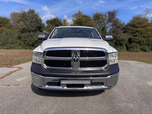 2018 RAM 1500 ST