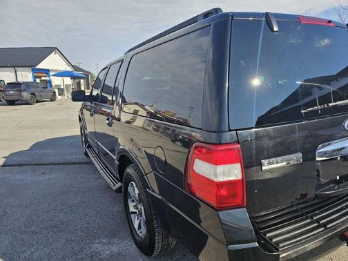 2011 Ford Expedition EL XLT