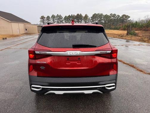 2022 Kia Seltos S