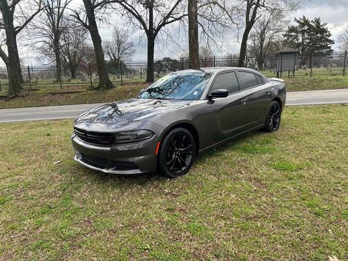 2017 Dodge Charger SE