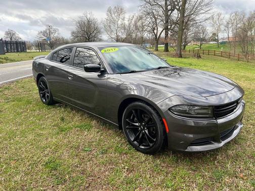 2017 Dodge Charger SE