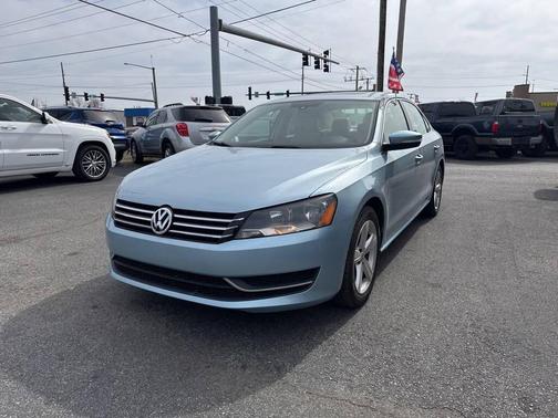 2013 Volkswagen Passat 2.5 SE