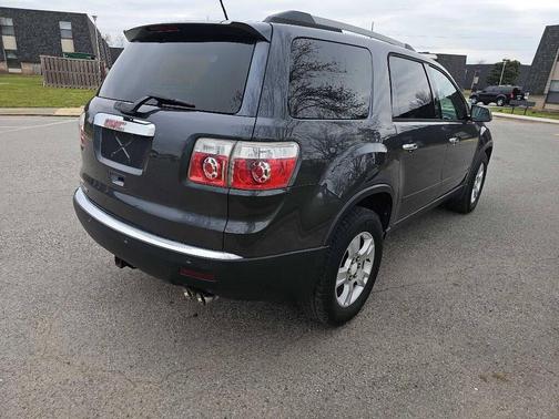 2011 GMC Acadia SLE