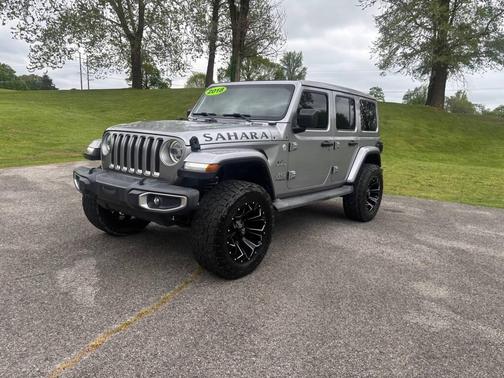 Billet Silver Metallic Clearcoat 2018 Jeep Wrangler Unlimited Sahara