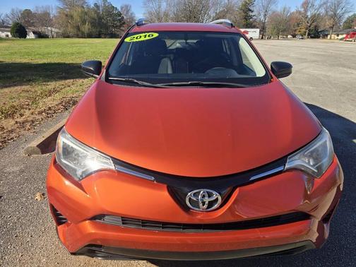 2016 Toyota RAV4 LE
