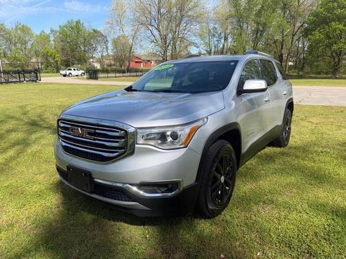 Quicksilver Metallic 2019 GMC Acadia SLT-1