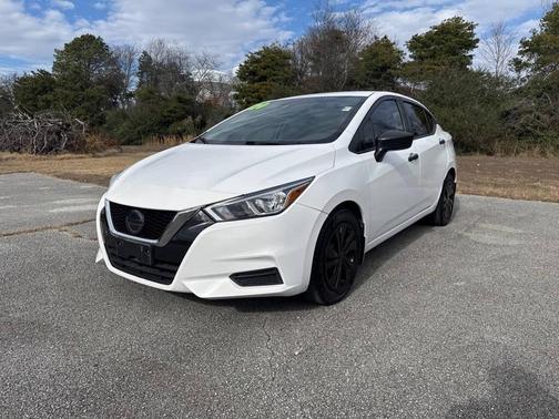 2020 Nissan Versa 1.6 S