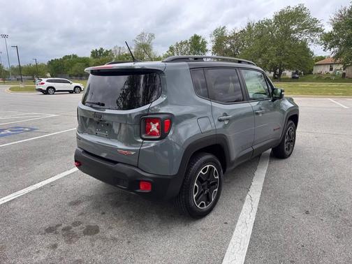 2015 Jeep Renegade Trailhawk