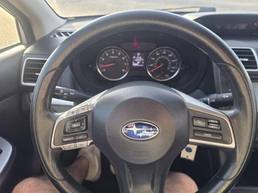 2015 Subaru Impreza 2.0i