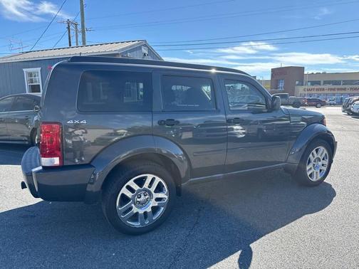 2010 Dodge Nitro Heat
