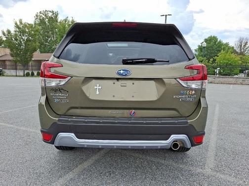 2023 Subaru Forester Touring