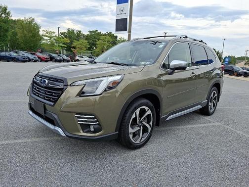 2023 Subaru Forester Touring