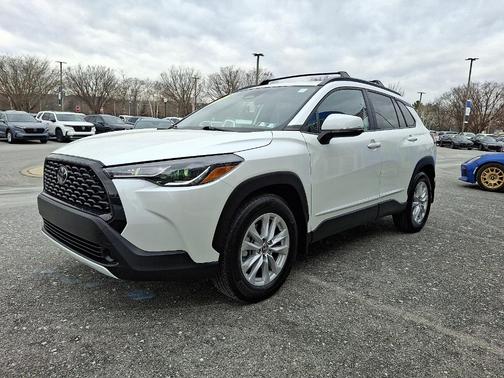 2023 Toyota Corolla Cross LE