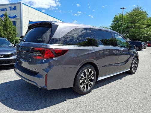 Modern Steel Metallic 2026 Honda Odyssey Elite
