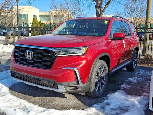 2025 Honda Pilot Touring
