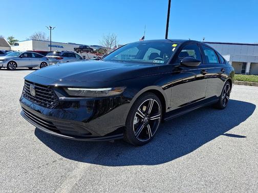 Crystal Black Pearl 2026 Honda Accord Hybrid Sport