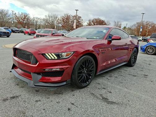 2017 Ford Mustang GT Premium