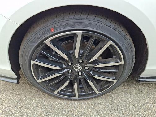 Platinum White Pearl 2026 Honda Accord Hybrid Touring