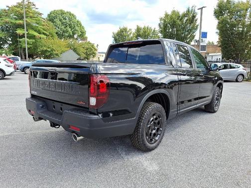 2025 Honda Ridgeline TrailSport+