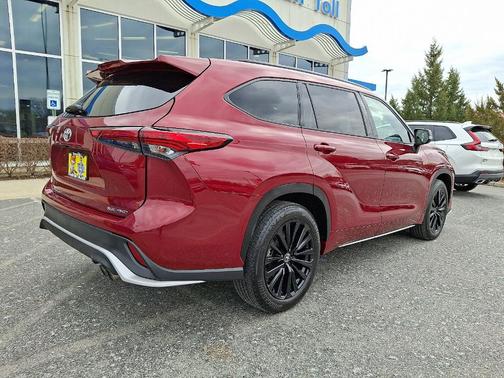 2023 Toyota Highlander XSE