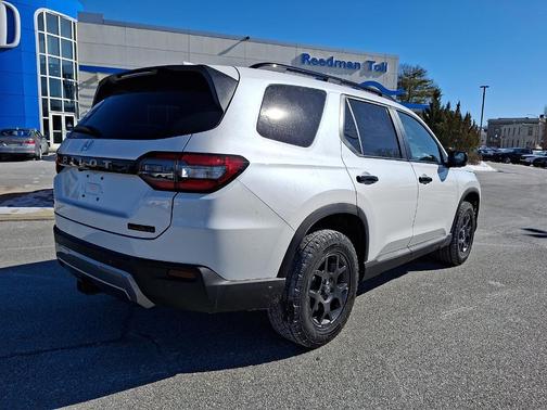 2026 Honda Pilot TrailSport