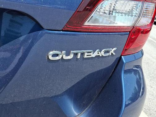 Abyss Blue Pearl 2019 Subaru Outback 2.5i Limited