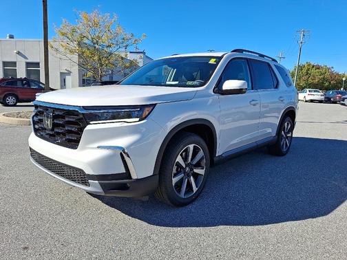 2025 Honda Pilot Touring