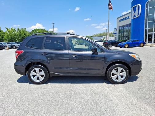 Dark Gray Metallic 2014 Subaru Forester 2.5i Premium