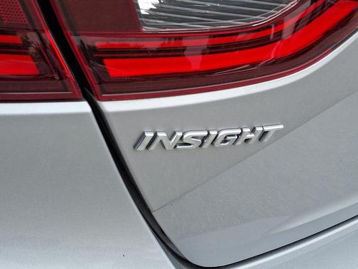 Lunar Silver Metallic 2019 Honda Insight EX