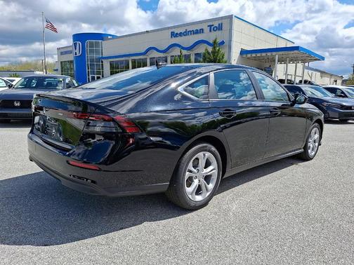 Crystal Black Pearl 2026 Honda Accord LX