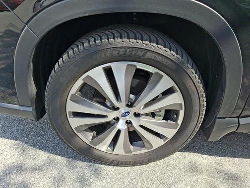 Crystal Black Silica 2020 Subaru Ascent Touring 7-Passenger