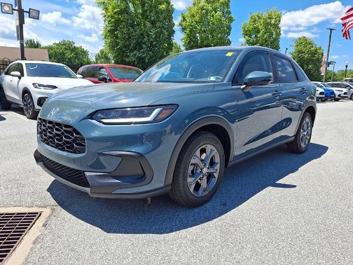 Pearl 2027 Honda HR-V LX