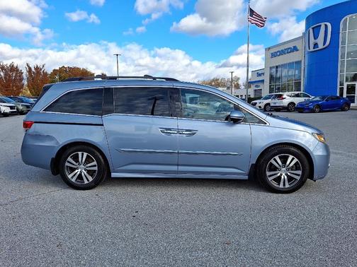 2014 Honda Odyssey Touring