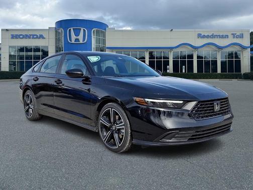 Crystal Black Pearl 2026 Honda Accord Hybrid Sport