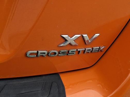 Tangerine Orange Pearl 2015 Subaru XV Crosstrek 2.0i Premium