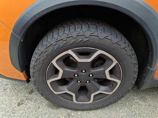Tangerine Orange Pearl 2015 Subaru XV Crosstrek 2.0i Premium