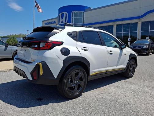 Crystal White Pearl 2024 Subaru Crosstrek Sport