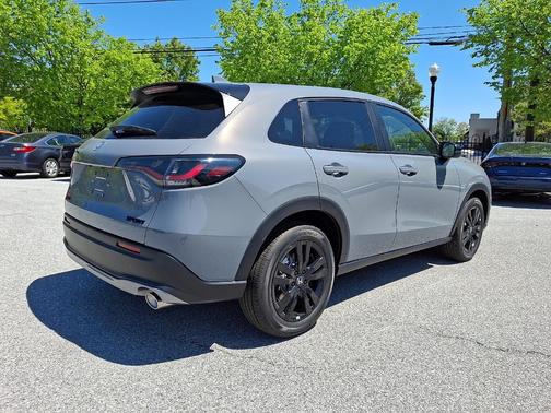 Urban Gray Pearl 2026 Honda HR-V Sport