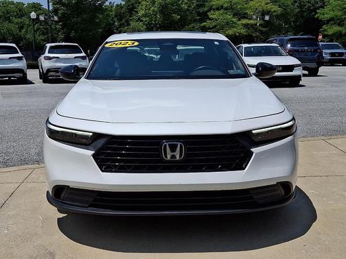 Platinum White Pearl 2023 Honda Accord Hybrid Sport