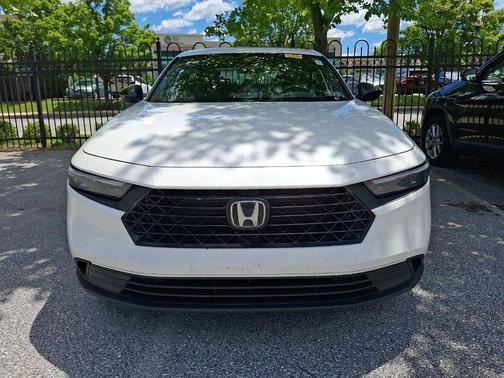 Platinum White Pearl 2023 Honda Accord Hybrid Sport