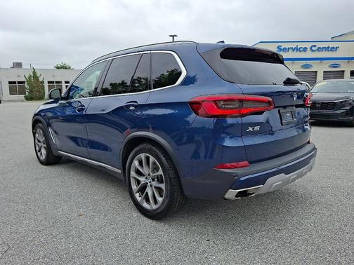 Phytonic Blue Metallic 2019 BMW X5 xDrive40i
