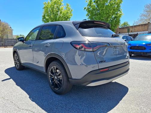 Urban Gray Pearl 2026 Honda HR-V Sport
