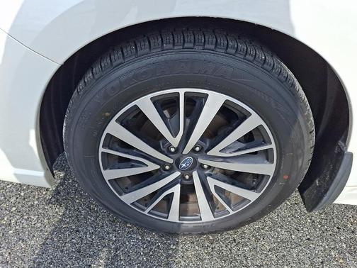 2018 Subaru Legacy 2.5i Premium