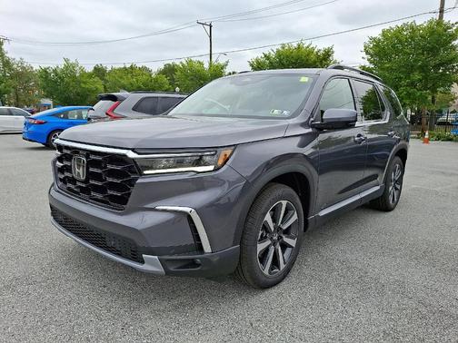 2025 Honda Pilot Touring