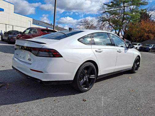 2025 Honda Accord Hybrid Sport-L